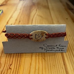 Coconut bracelet